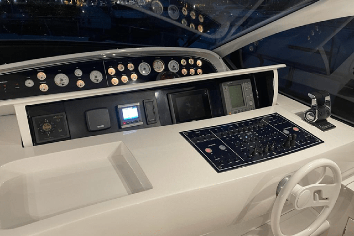 Sunseeker Predator 52